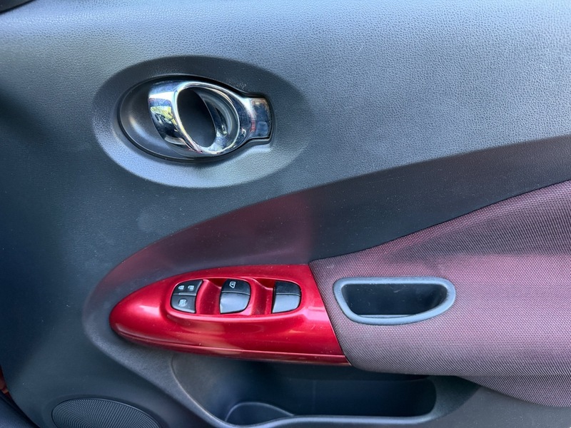 Nissan Juke Suv Red #39