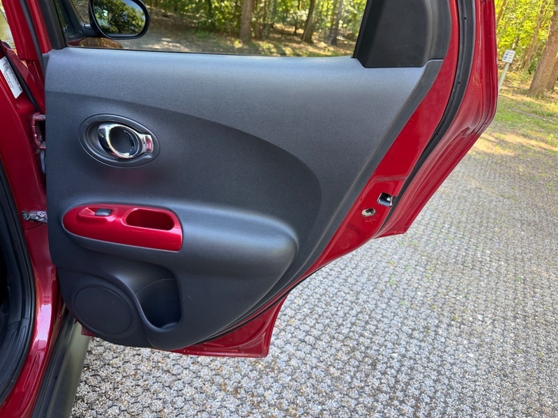 Nissan Juke Suv Red #47