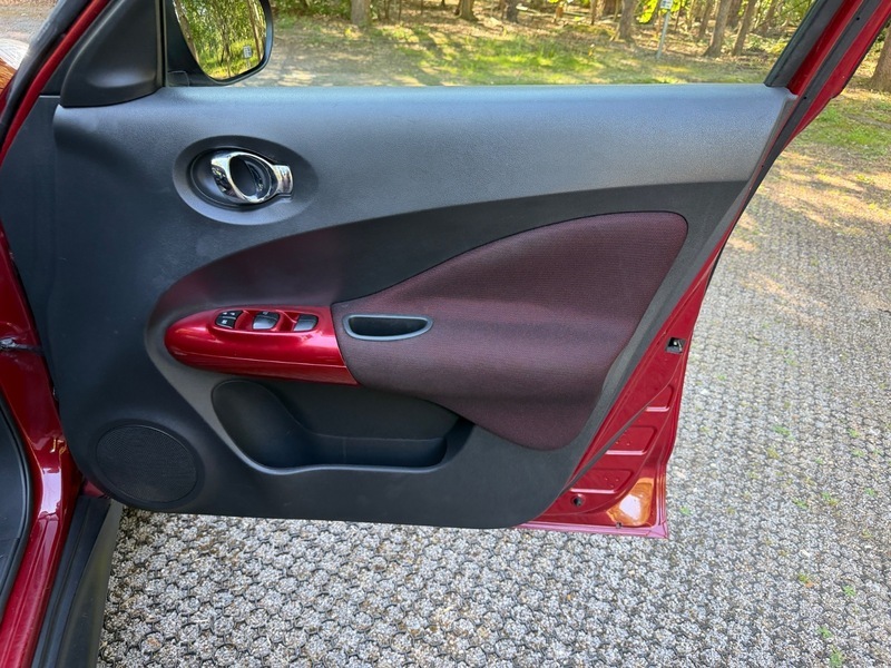 Nissan Juke Suv Red #46