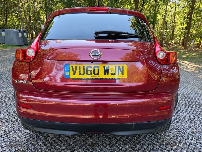 Nissan Juke Suv Red #10