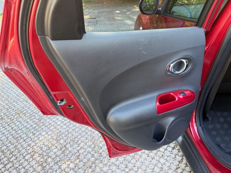 Nissan Juke Suv Red #49