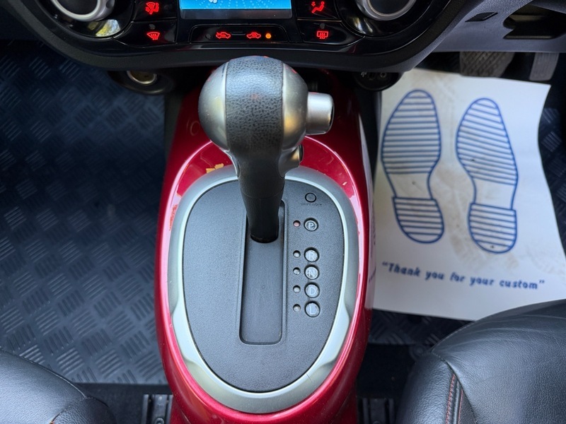 Nissan Juke Suv Red #27