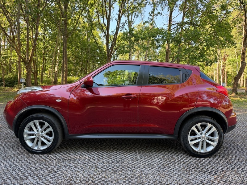 Nissan Juke Suv Red #6