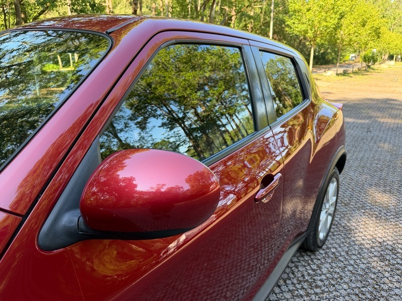 Nissan Juke Suv Red #42