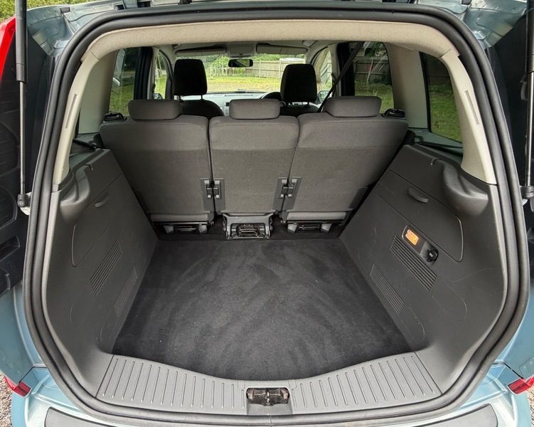 Ford C-Max Mpv Red #27