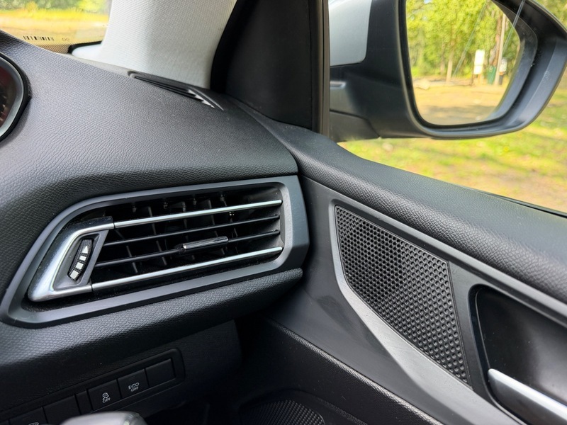 Peugeot 308 1.6 Blue Hdi Ss Grey #32