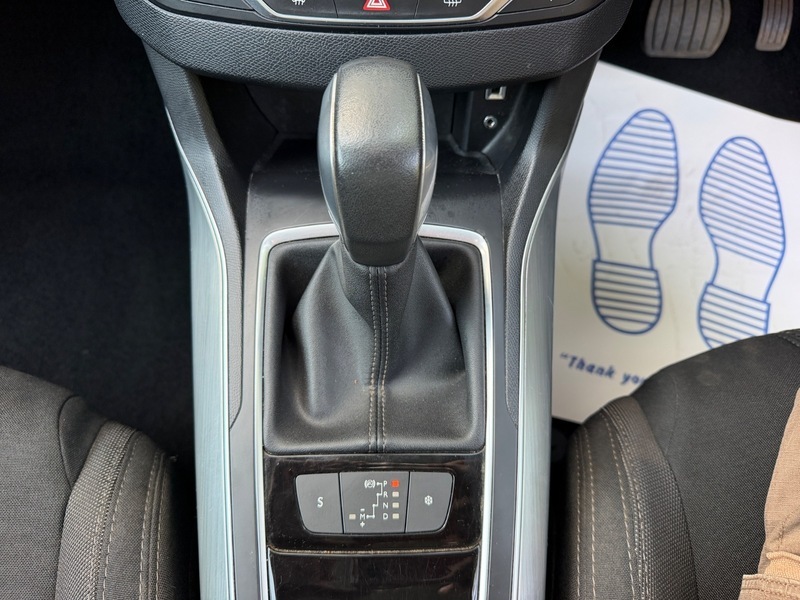 Peugeot 308 1.6 Blue Hdi Ss Grey #34