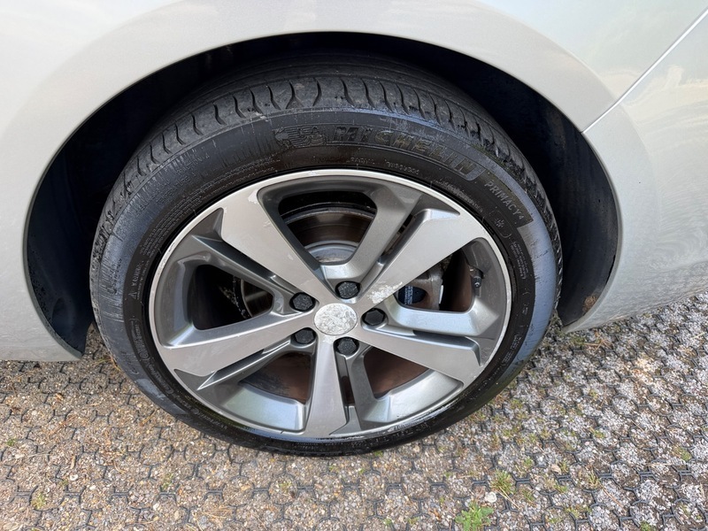 Peugeot 308 1.6 Blue Hdi Ss Grey #50