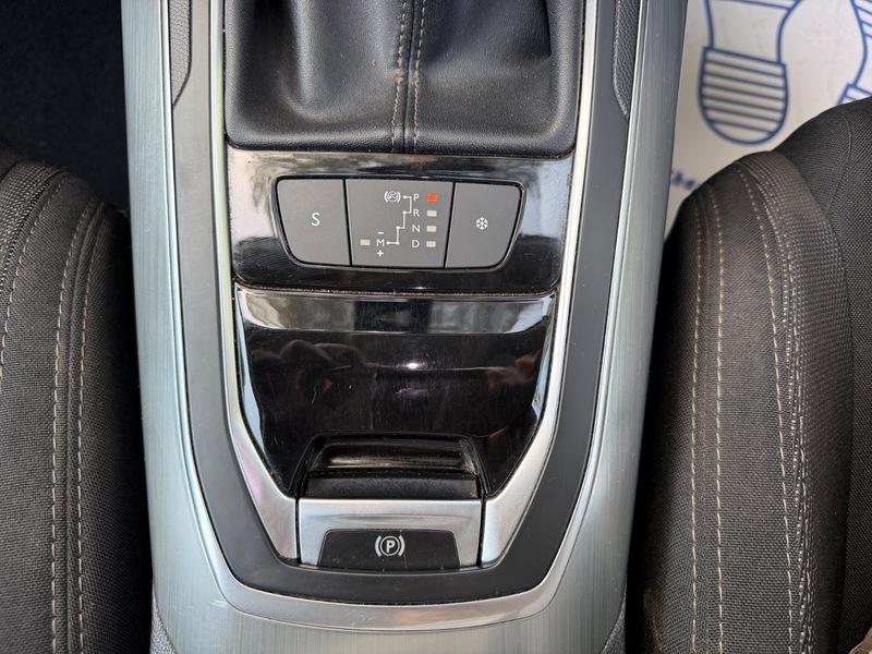 Peugeot 308 1.6 Blue Hdi Ss Grey #28