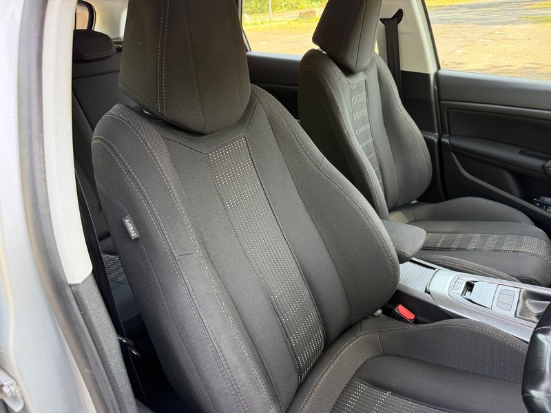 Peugeot 308 1.6 Blue Hdi Ss Grey #22