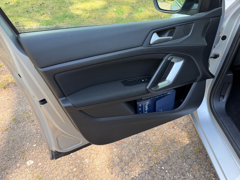 Peugeot 308 1.6 Blue Hdi Ss Grey #49