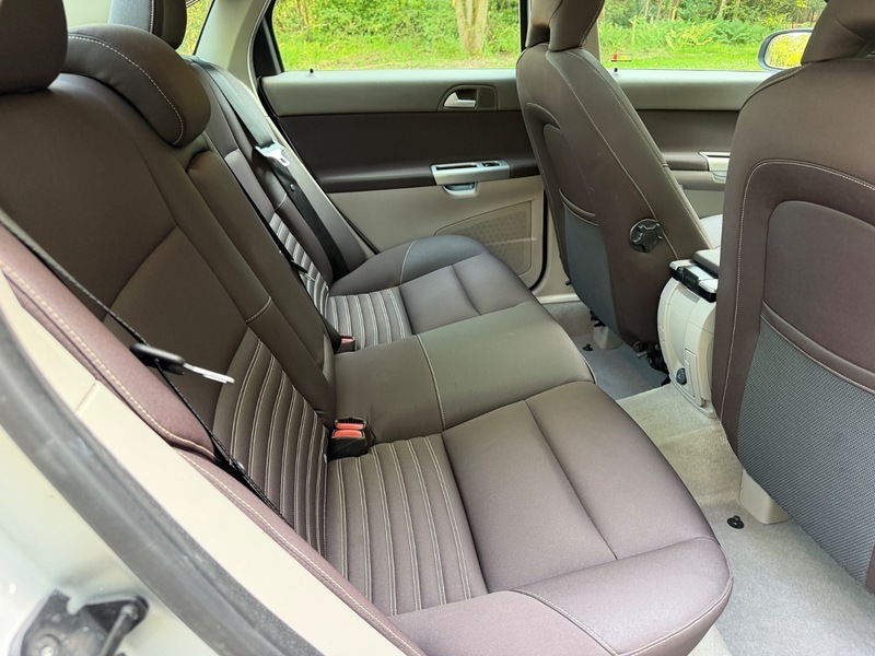 Volvo S40 Se S40 Silver #3