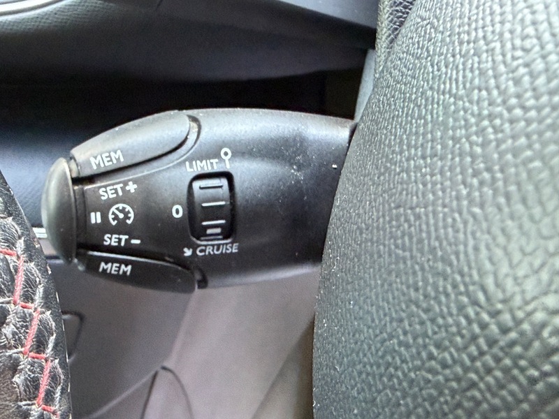 Peugeot 308 1.2 Puretech Allure Eat Silver #31