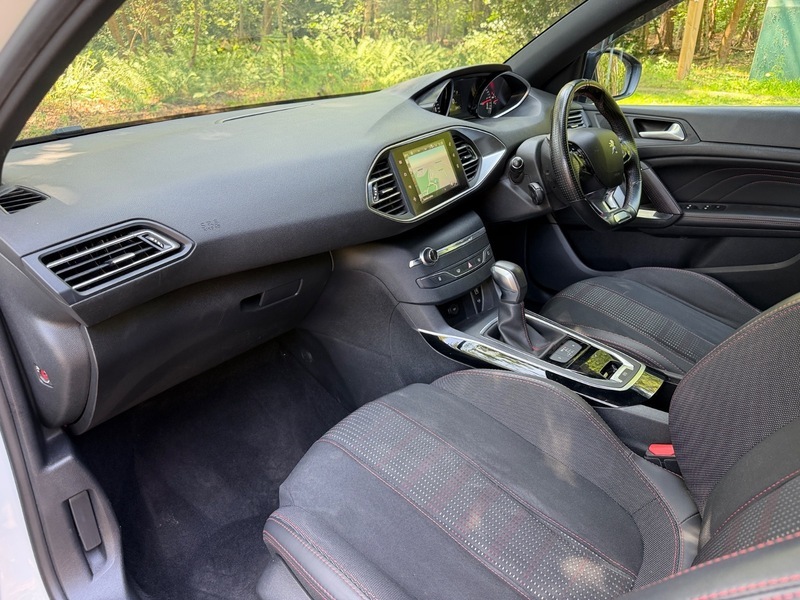 Peugeot 308 1.2 Puretech Allure Eat Silver #19