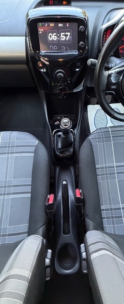 Peugeot 108 1.0 Active Euro 6 Blue #29