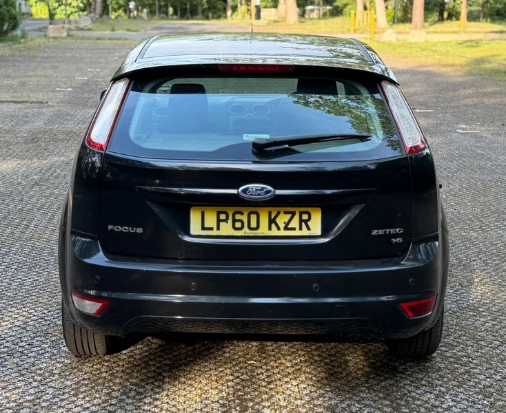 Ford Focus 1.6 Zetec Hatchback Euro 5 105 Blue #10