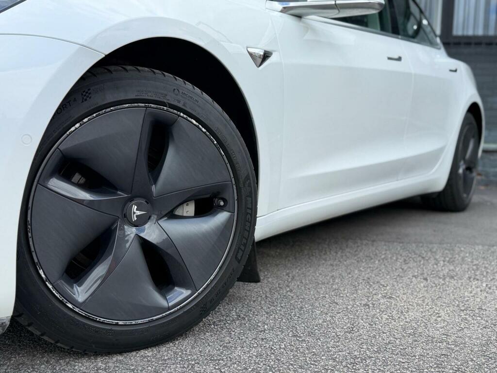 Tesla Model 3 Saloon Dual Motor Performance 4Wde Per White #14