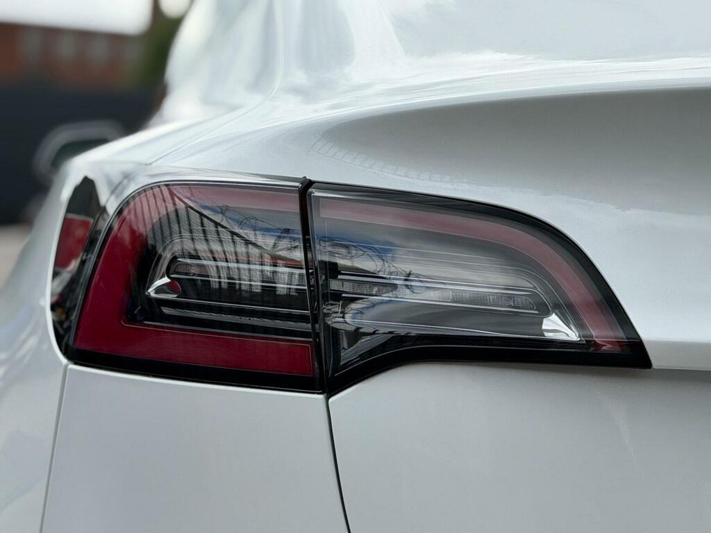 Tesla Model 3 Saloon Dual Motor Performance 4Wde Per White #22