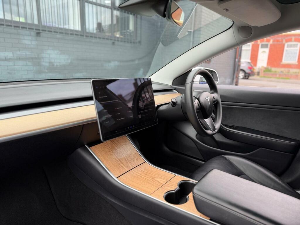 Tesla Model 3 Saloon Dual Motor Performance 4Wde Per White #35