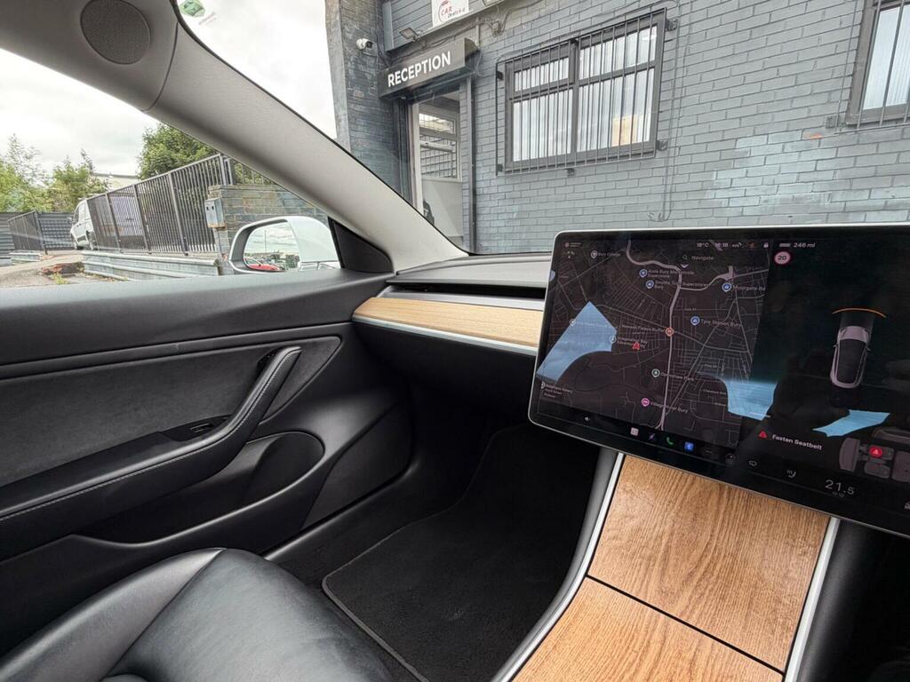Tesla Model 3 Saloon Dual Motor Performance 4Wde Per White #58