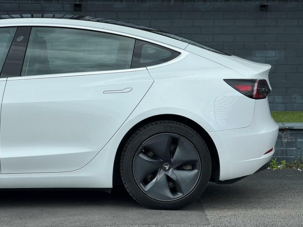 Tesla Model 3 Saloon Dual Motor Performance 4Wde Per White #17