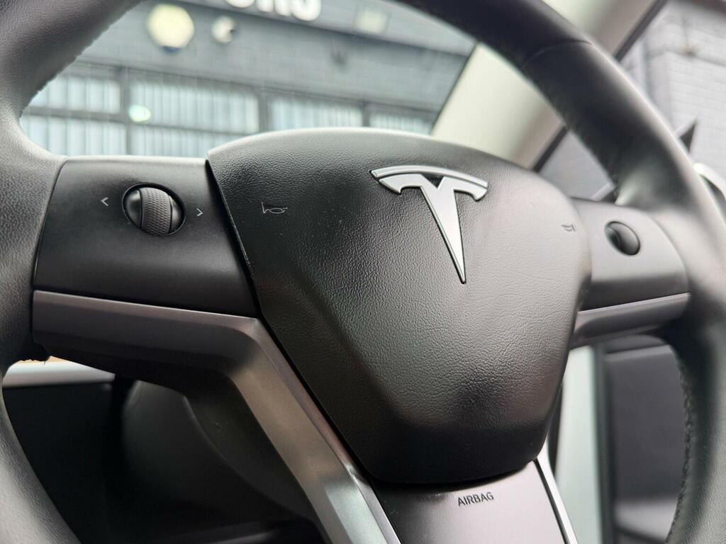 Tesla Model 3 Saloon Dual Motor Performance 4Wde Per White #63