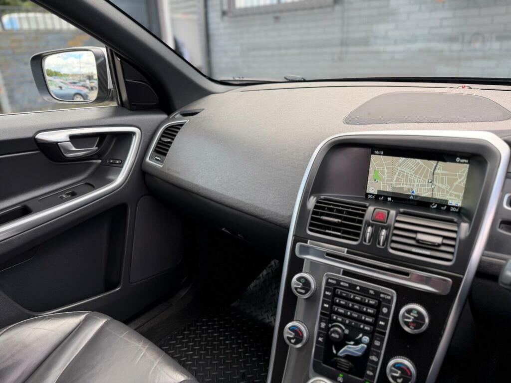 Volvo XC60 Silver #49