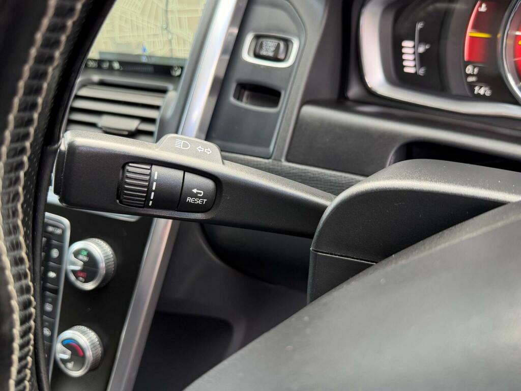 Volvo XC60 Silver #53