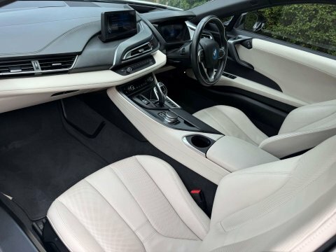 BMW i8 2dr Auto Orange #31