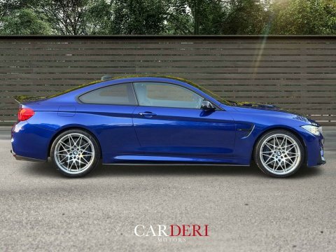 BMW M4 3.0 M4 Competition Blue #4