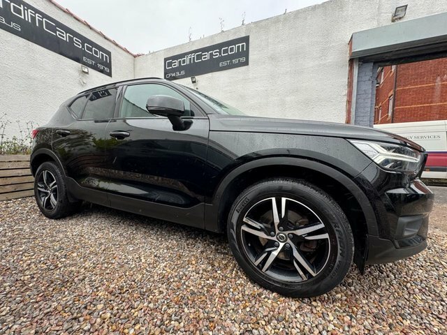 Volvo XC40 2.0 T4 R-design Suv Awd Euro 6 S Black #2