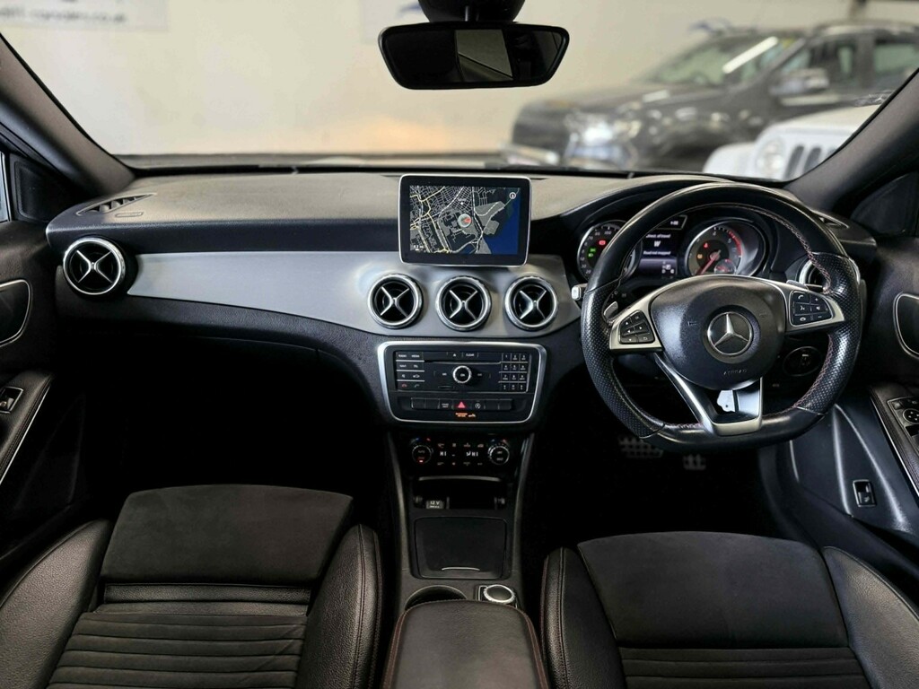 Mercedes-Benz GLA Class Suv 2.1 Gla200d Amg Line 201565 YP65SSJ Grey #2