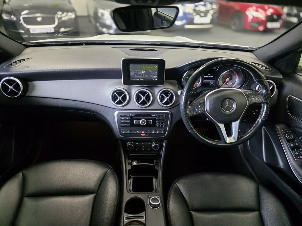 Mercedes-Benz GLA Class Suv White #23