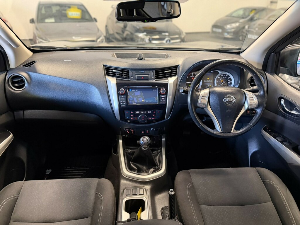 Nissan Navara Dci Tekna Shr Dcb Brown #10