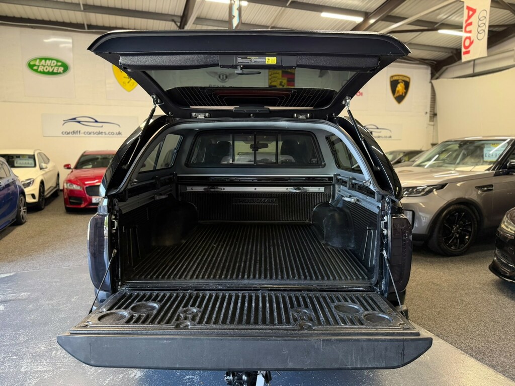 Nissan Navara 2.3 Dci N-connecta Black #6