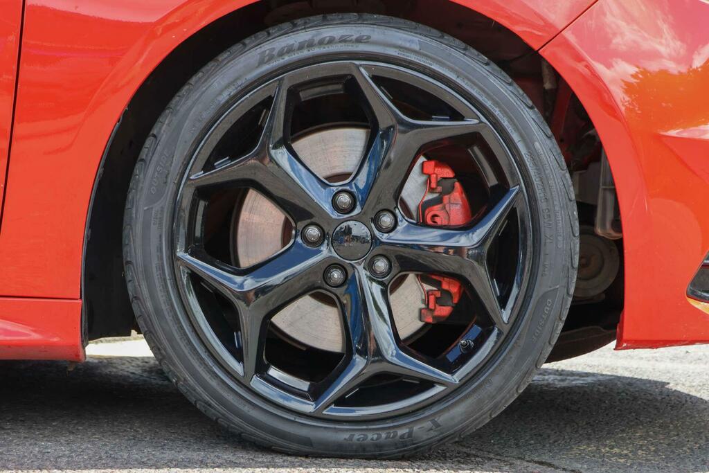 Ford Focus 2.0 Tdci St-2 Euro 6 Ss VK15XSP Red #5