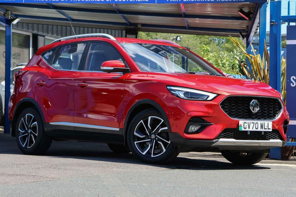 MG ZS Exclusive Red