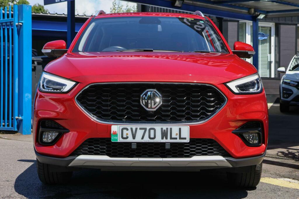 MG ZS Exclusive Red #3