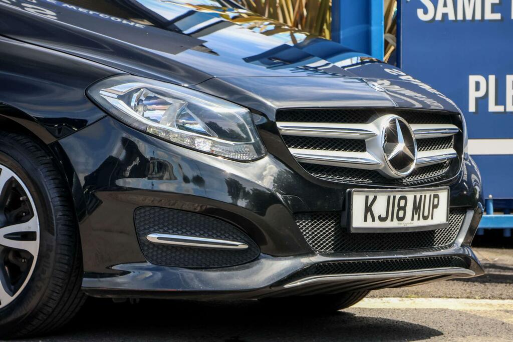 Mercedes-Benz B Class Se Black #3
