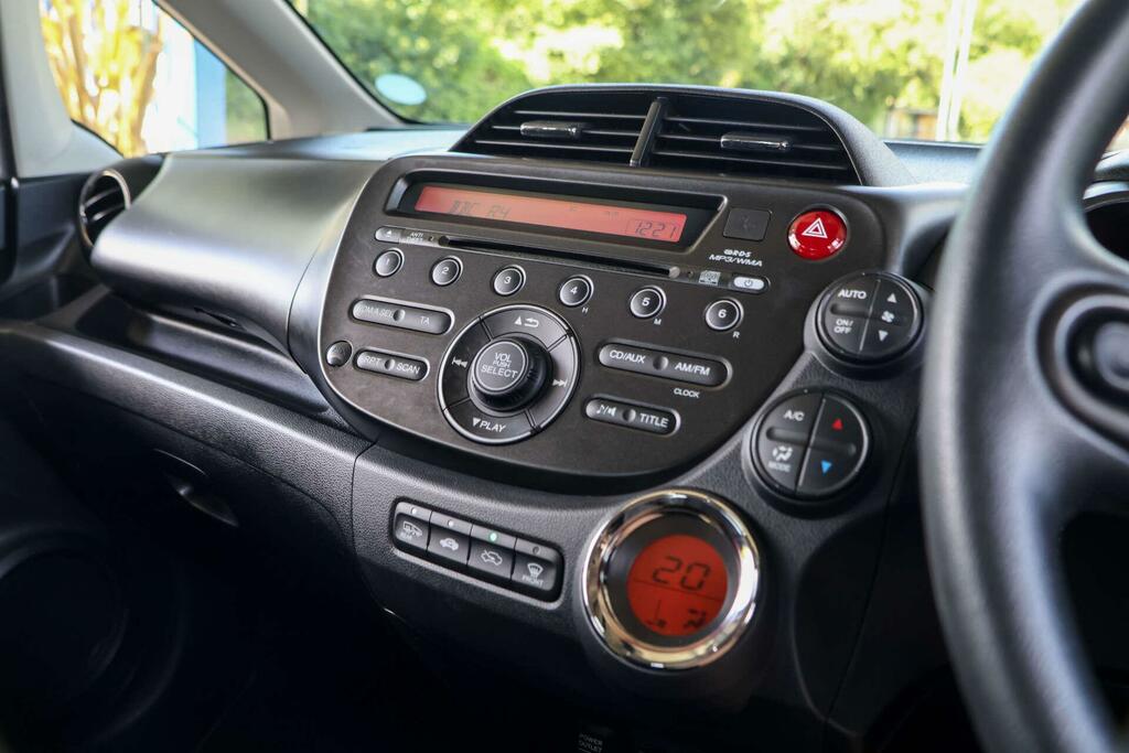 Honda Jazz 1.3 I-vtec Es Grey #10