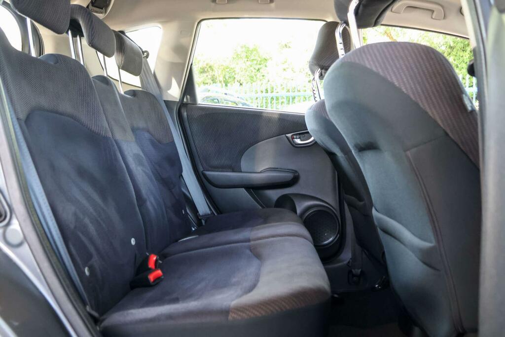 Honda Jazz 1.3 I-vtec Es Grey #17