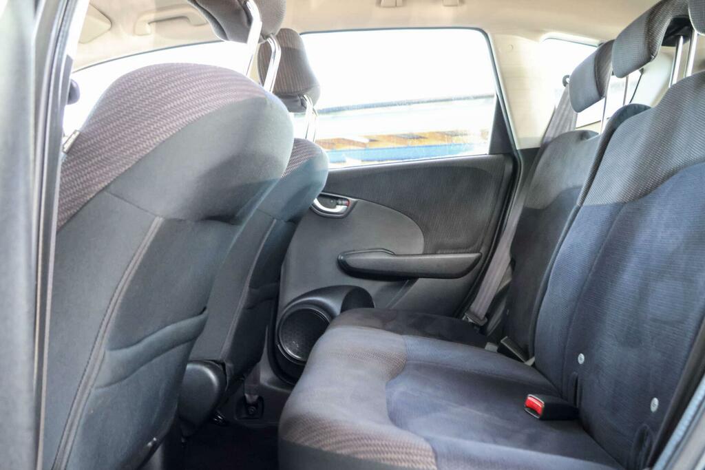 Honda Jazz 1.3 I-vtec Es Grey #16