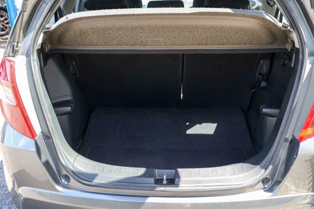 Honda Jazz 1.3 I-vtec Es Grey #8