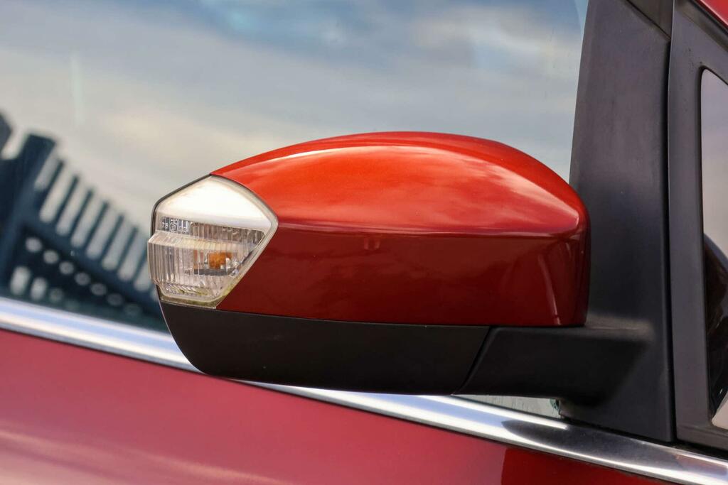 Ford C-Max Zetec Red #5