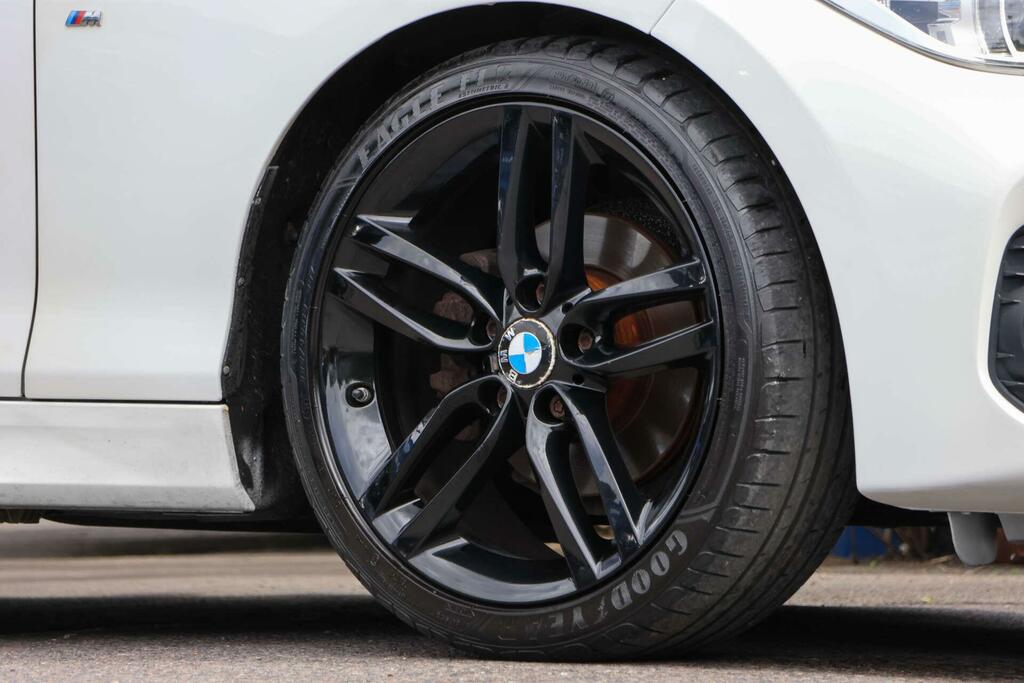 BMW 1 Series M Sport White #5