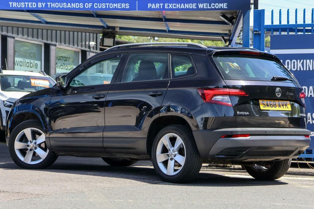 Skoda Karoq Se Black #6