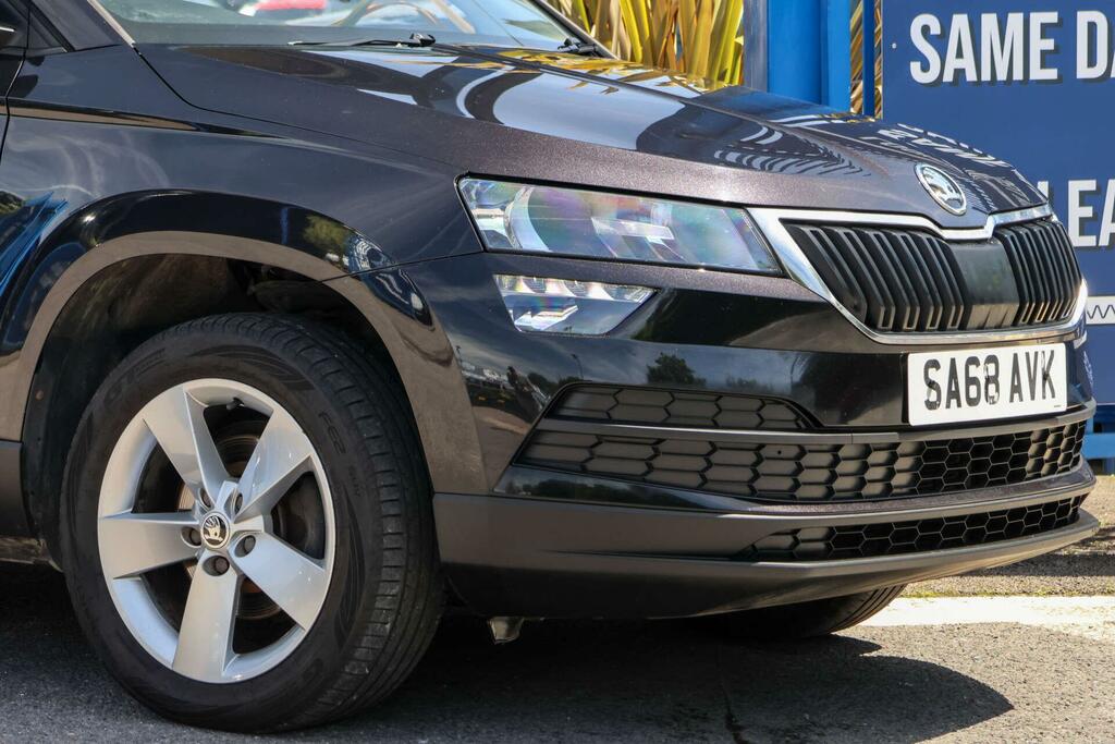 Skoda Karoq Se Black #4