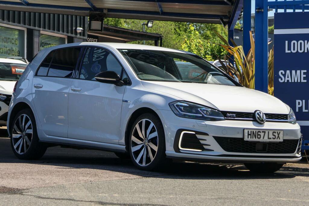 Volkswagen Golf Gte Advance Silver #2