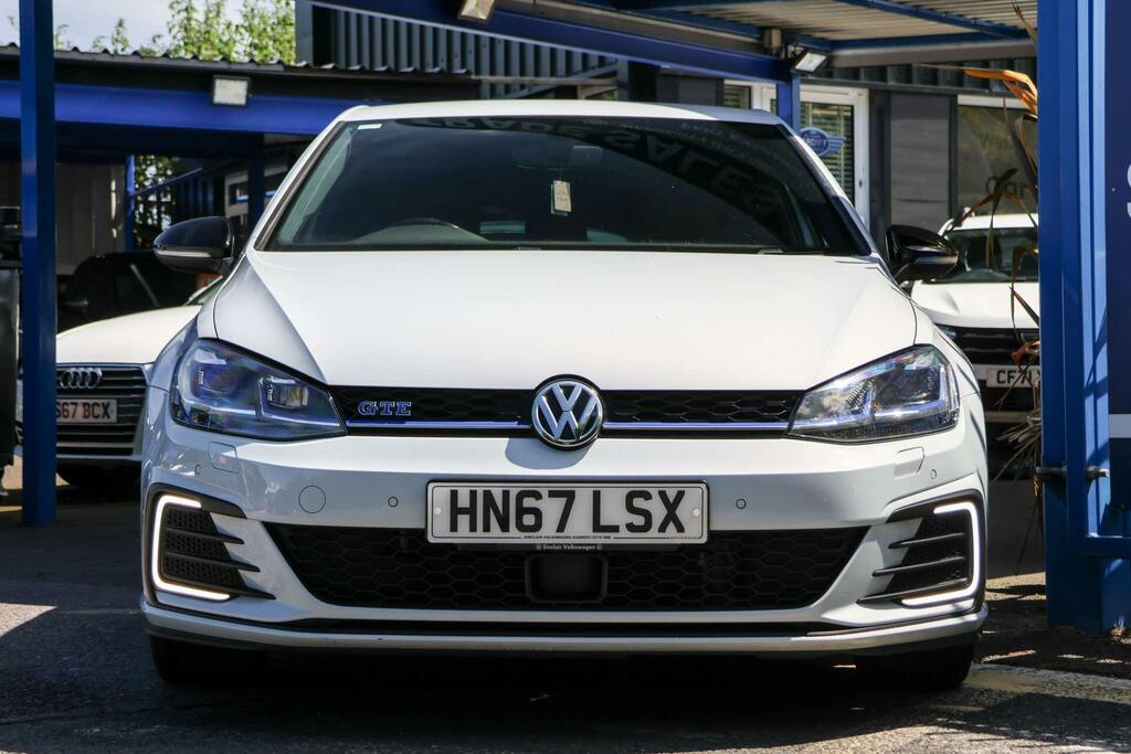 Volkswagen Golf Gte Advance Silver #3
