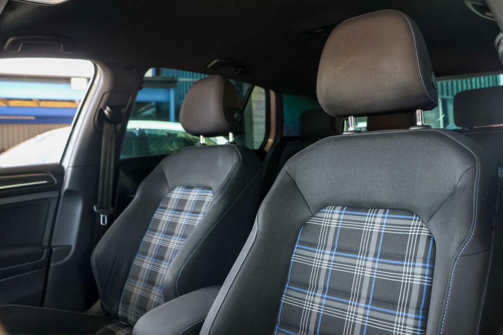 Volkswagen e-Golf Gte Dsg Black #23